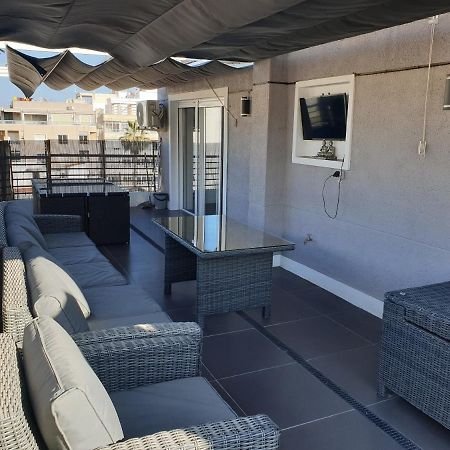 Beachside Apartment In Torrevieja Esterno foto