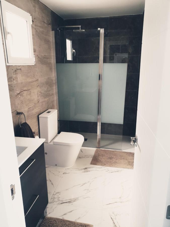 Beachside Apartment In Torrevieja Esterno foto